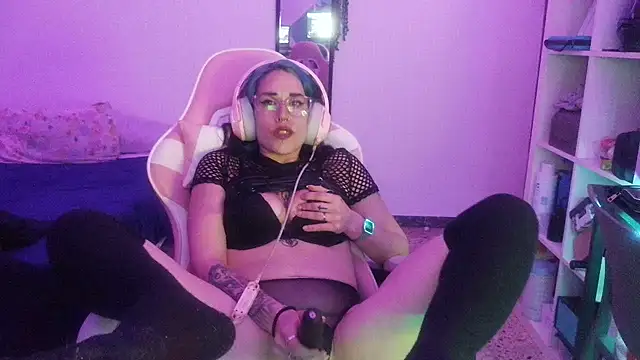 blackrose1997 online show from 23, 4, 2026