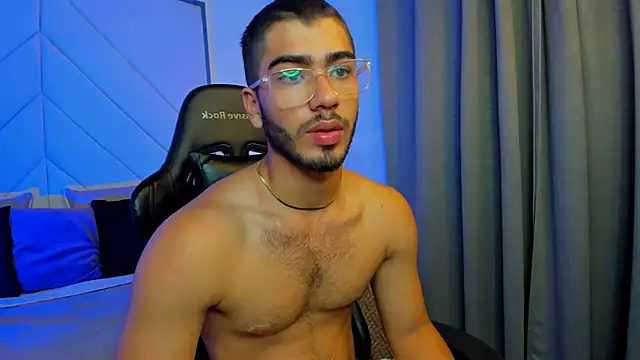 Franco banderas online show from 2, 12, 2025