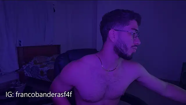 Franco banderas online show from 14, 4, 2026