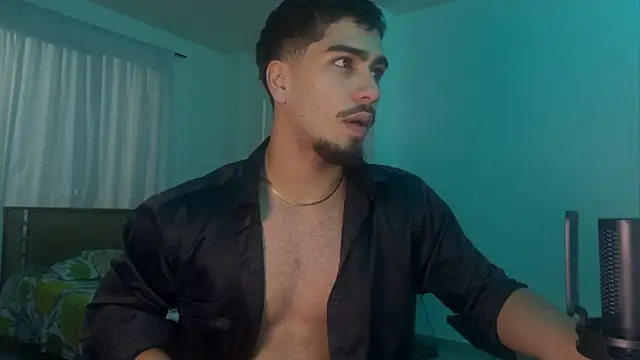 Franco banderas online show from 11, 3, 2026