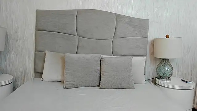 Naomii BDSM online show from 17, 2, 2026