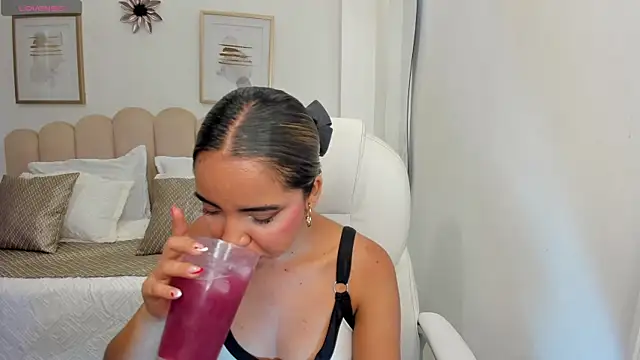 alana martiins online show from 18, 5, 2026