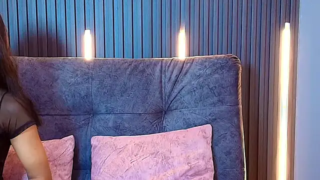 brunette candyy  online show from 23, 4, 2026