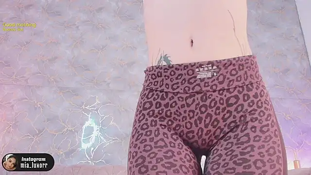 Mia Luxor online show from 18, 4, 2026