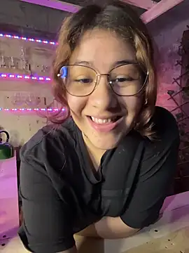 dakota021 online show from 9, 3, 2026