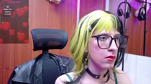 Asami y online show from 19, 12, 2025