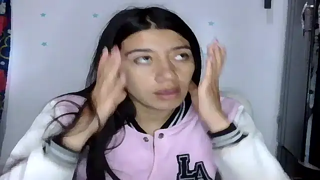 Snapshot of TaylorLove- chatting on 30, 11, 2025 TaylorLove- online show from 30, 11, 2025