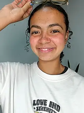   VioletaHeaven   online show from 4, 3, 2026