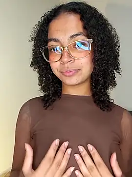   VioletaHeaven   online show from 6, 2, 2026