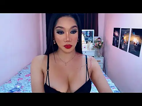 UrScreenGoddess online show from 8, 2, 2026