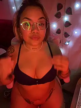 Snapshot of Lindalatina2001 chatting on 20, 5, 2026 Lindalatina2001 online show from 20, 5, 2026