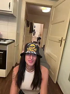 AngelSammiF2F online show from 12, 4, 2026