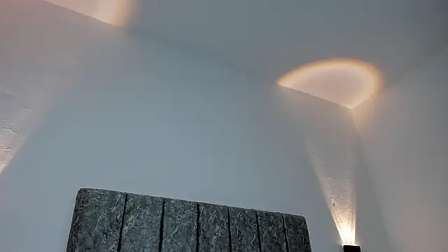 Mia Allenn online show from 27, 2, 2026