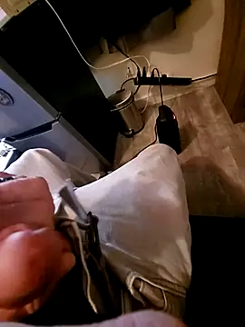 MrGuuDdick77 online show from 22, 4, 2026