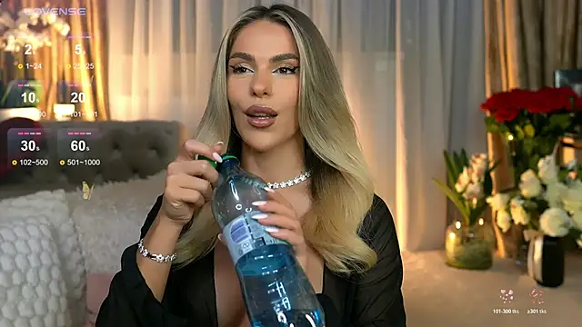 ChloeVelvetx online show from 14, 6, 2026