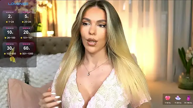 ChloeVelvetx online show from 22, 4, 2026