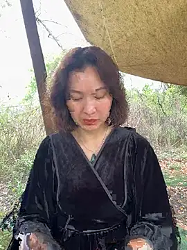 A-ZJunn online show from 22, 3, 2026