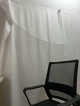 A-ZJunn online show from 8, 3, 2026