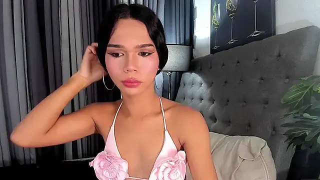 Snapshot of asianpetiteprincess chatting on 30, 5, 2026 asianpetiteprincess online show from 30, 5, 2026