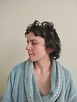 Amy01112 online show from 12, 6, 2026