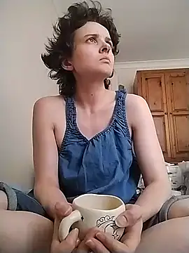 Amy01112 online show from 30, 6, 2026