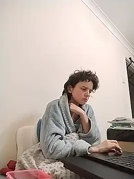 Amy01112 online show from 19, 7, 2026