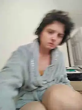 Amy01112 online show from 15, 7, 2026