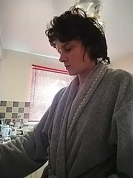 Amy01112 online show from 18, 7, 2026