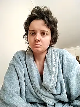Amy01112 online show from 13, 6, 2026