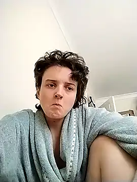 Amy01112 online show from 22, 7, 2026