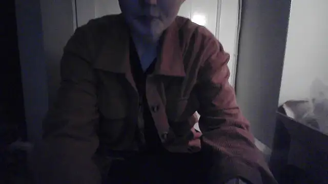 Amy01112 online show from 16, 12, 2025