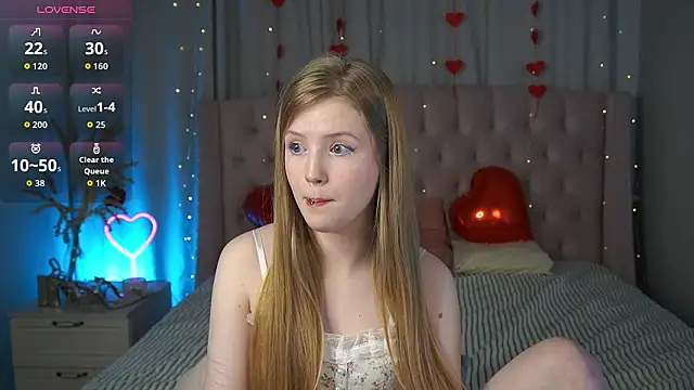 LilianHoward online show from 8, 2, 2026