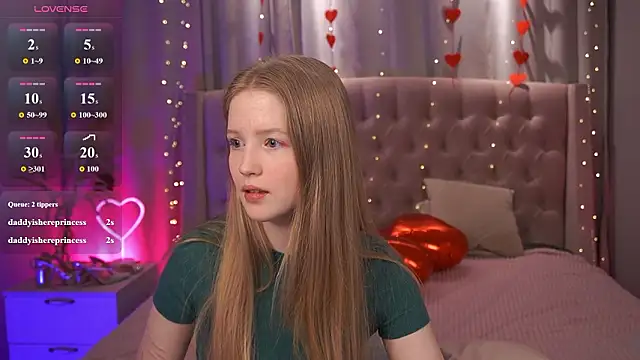 LilianHoward online show from 12, 2, 2026