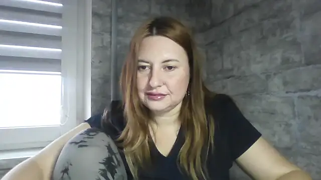 Cute Juliia online show from 1, 12, 2025