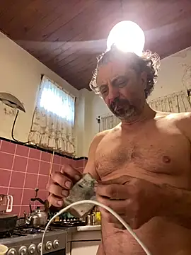Petebulimia online show from 6, 7, 2026