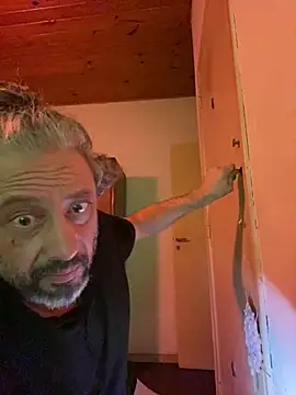 Petebulimia online show from 22, 4, 2026