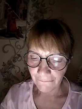 MichelleLove48 online show from 8, 4, 2026