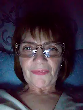 MichelleLove48 online show from 5, 3, 2026