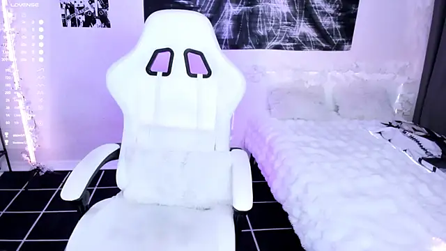 lyric4 online show from 6, 4, 2026