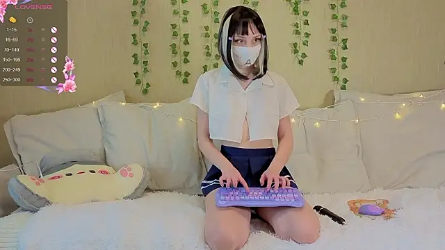 LunaNyan online show from 13, 2, 2026