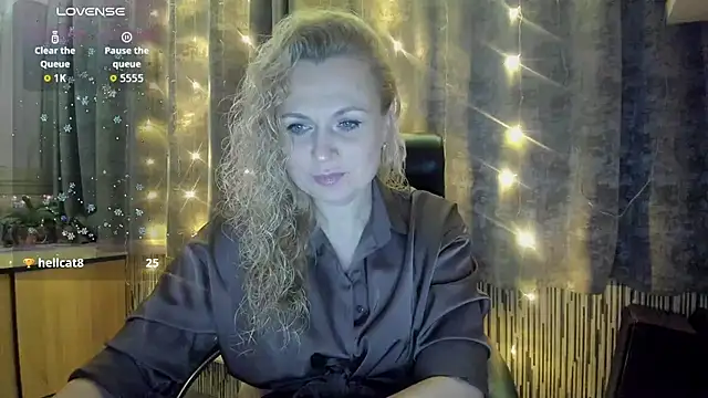 LanaLight x online show from 11, 1, 2026