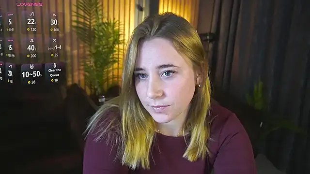 KailaVoss online show from 3, 12, 2025