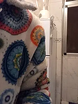 gatitachula93 online show from 14, 2, 2026