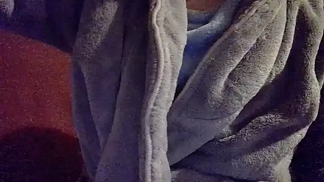 gatitachula93 online show from 20, 12, 2025