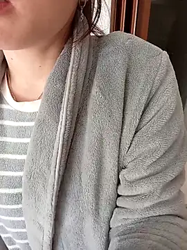 gatitachula93 online show from 19, 2, 2026