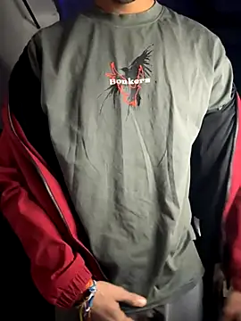 Snapshot of fitboy_xxx chatting on 2, 12, 2025 fitboy xxx online show from 2, 12, 2025