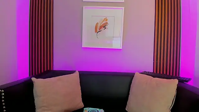 Ariana collinss online show from 29, 5, 2026