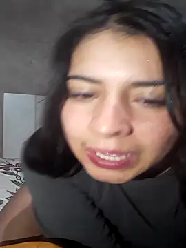 Estefanny Lolyy online show from 11, 6, 2026