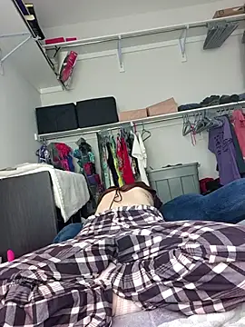 poleslut69 online show from 24, 4, 2026