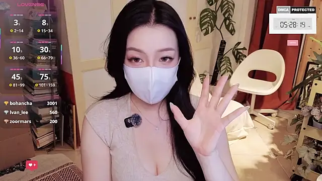 nayomi 34f online show from 23, 4, 2026
